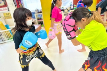 5DBE11B3-79AD-4667-B44F-F954B5591756