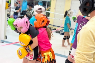 FF54401B-8E00-47E6-870C-6B9FDE778CBA