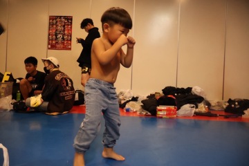 00A5DFD8-6EEF-468D-9761-7E9794BD0A5A